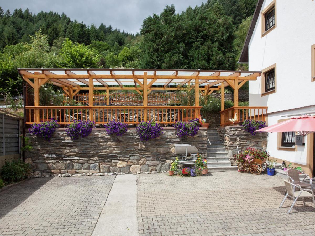 Lavish Apartment In Merschbach Near The Forest Eksteriør bilde