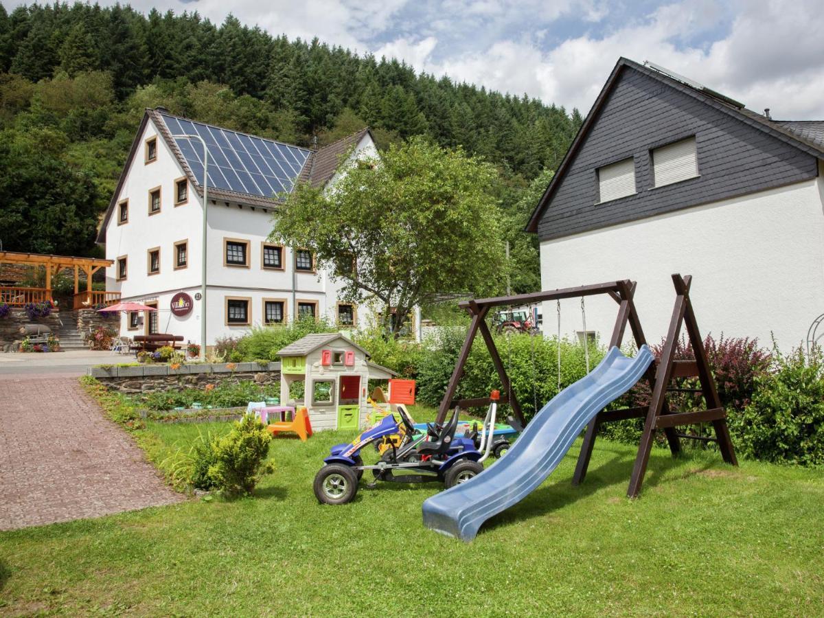 Lavish Apartment In Merschbach Near The Forest Eksteriør bilde