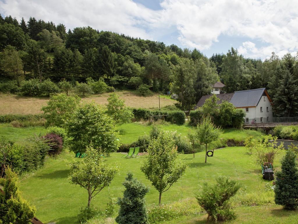 Lavish Apartment In Merschbach Near The Forest Eksteriør bilde
